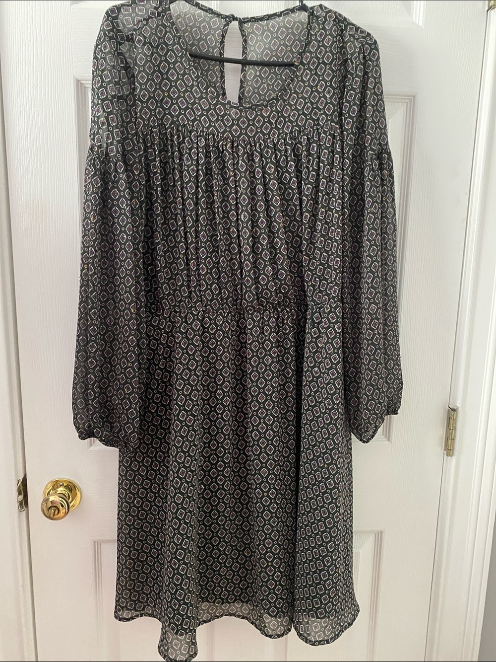 Women dress